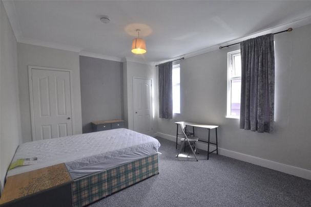 5 bedroom terraced house to rent - Photo 1