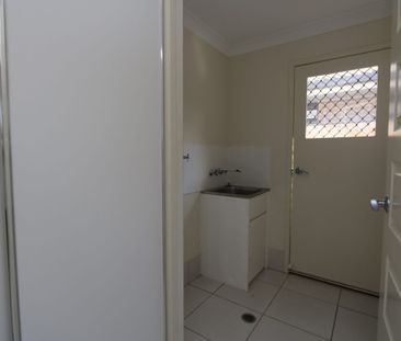 Modern low maintenance 4-Bedroom Family Home in Yarrabilba - Photo 3