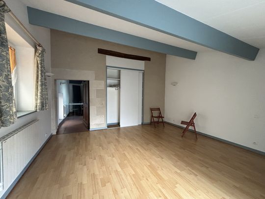 Location Appartement 2 pièces 43m² POITIERS 86000 - Photo 1