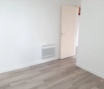 Location Appartement 2 pièces 38m² DOMPIERRE SUR MER 17139 - Photo 4