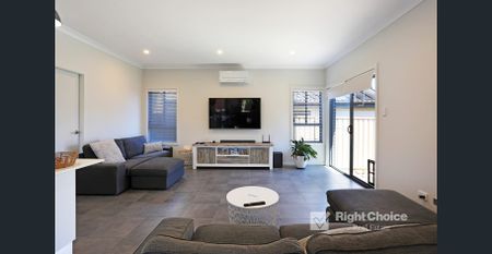 Great Location - Photo 3