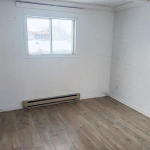 Grand 41/2 à Sorel-Tracy - Photo 2