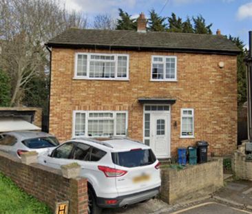 3 bedroom detached house to rent - Photo 3