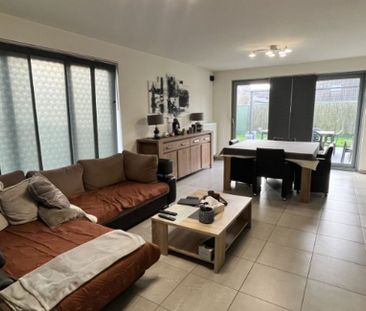 Woning te huur in Ingelmunster voor € 970 met 3 slaapkamers - Photo 1