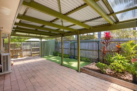 Low-Set Villa in Sought-After Park Haven - Photo 5