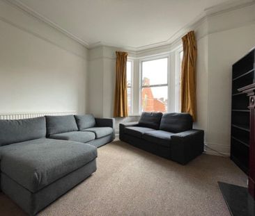 6 bed Terraced - To Let - Photo 3