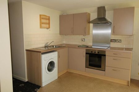 2 bedroom flat to rent - Photo 5