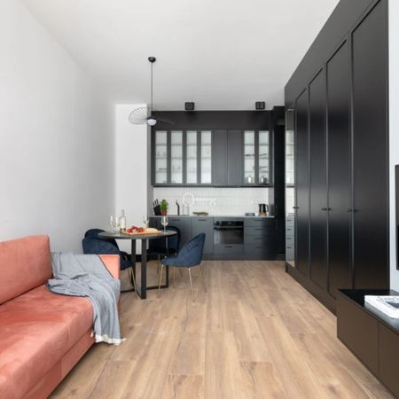 Mieszkanie przy Placu Grzybowskim - Zdjęcie 4