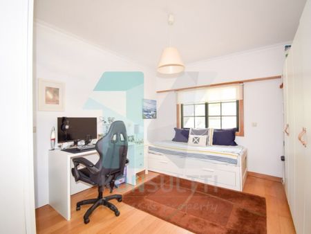3 room luxury Flat for rent in Urbanizacao Quinta de Sao Goncalo - Photo 3