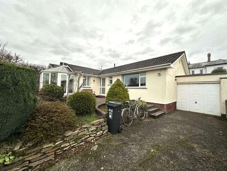 Highfield Close, Barnstaple, EX32 - Photo 3