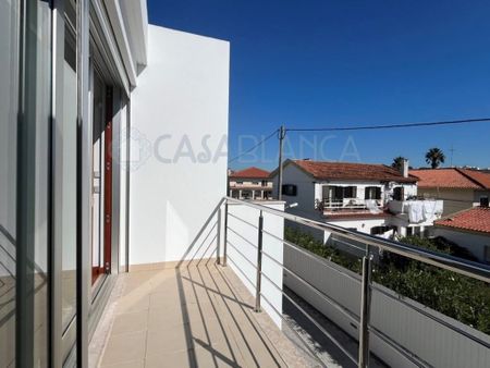 Luxury House for rent in Cascais e Estoril, Portugal - Photo 3