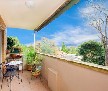 Spacious Sunny Apartment - Photo 6