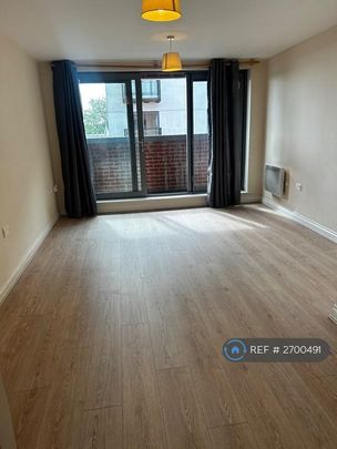 1 bedroom flat to rent - Photo 1