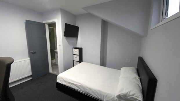 3 Dawlish Road - Photo 1