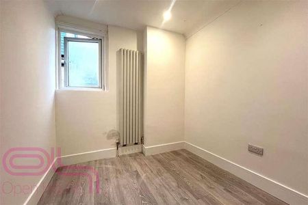 Hounslow Avenue, Hounslow, TW3 - Photo 2