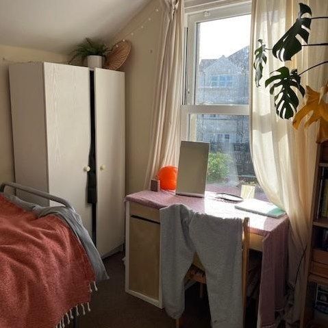 Cheltenham Road, Bristol - Photo 1