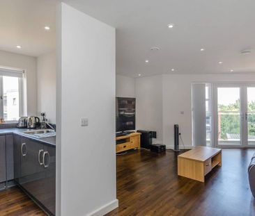 2 bedroom flat to rent - Photo 4