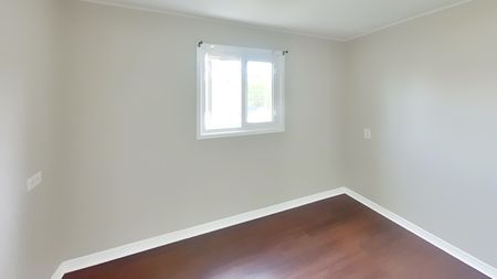 For Lease - 104 Rosslyn Avenue Unit# 2, Hamilton, Ontario - Photo 3