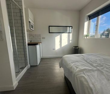 Studio to rent - Photo 5