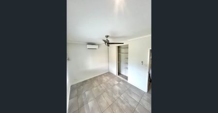 FREE SOLAR - FREE INTERNET - Photo 2