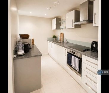 2 bedroom flat to rent - Photo 6