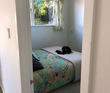 Self Contained Cozy Cottage - Photo 6