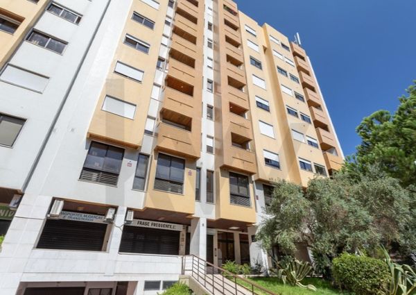 Apartamento T4 em Lisboa