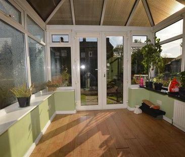 Fenwick Drive, Bradford, BD6 - Photo 4