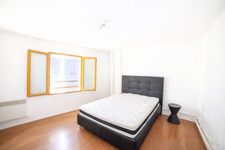 Location Appartement 2 pièces 42m² - Photo 3