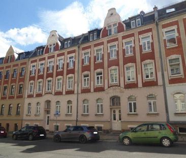 komplett möblierte 2 Zimmer Dachgeschosswohnung mit Balkon in Preiß... - Foto 1