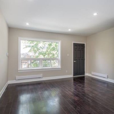 Two Bedroom – Trinity Bellwood’s and Queen St West - Photo 3