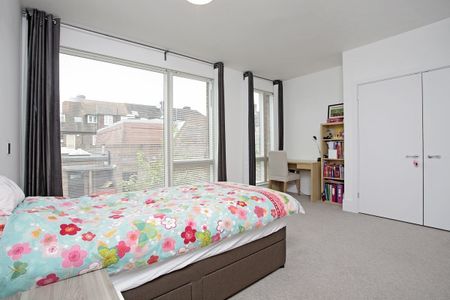 3 bedroom town house to rent - Photo 5