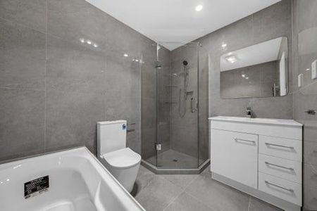 Modern home with 2 Parkings - Photo 4