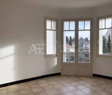 Location Appartement - Photo 2