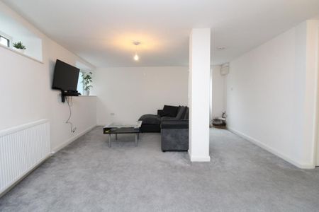 1 bedroom maisonette to rent - Photo 2