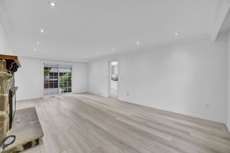 For Lease - 312 Dalewood Drive, Oakville, Ontario - Photo 3