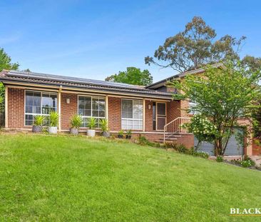 Spacious living with Solar - Photo 5