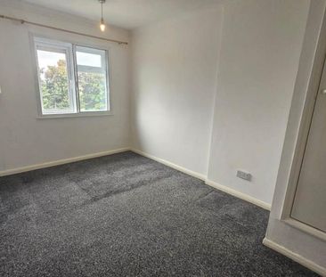 2 bedroom maisonette to rent - Photo 5