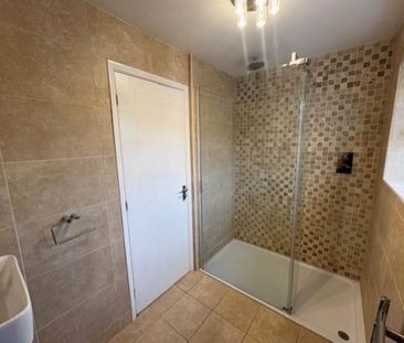 3 bedroom detached house to rent - Photo 6