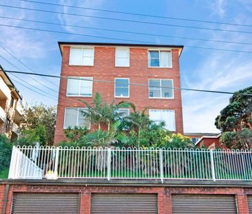 Bright Sunny 1 Bedroom Apartment, Minutes Walk To Coogee Beach - Photo 5