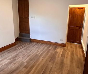 3 Bed Terraced House, Palin Street, NG7 - Photo 3