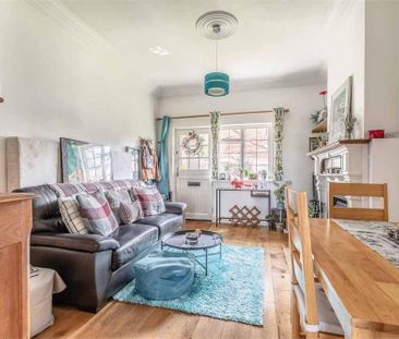 2 bedroom terraced house to rent - Photo 2