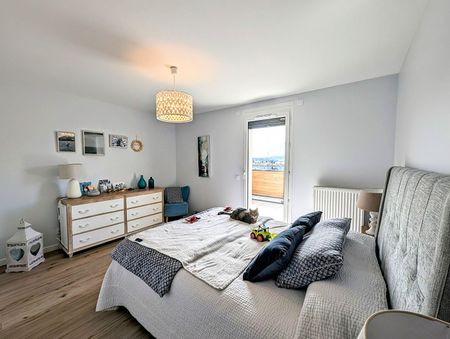 Location Appartement 4 pièces 95m² - Photo 3