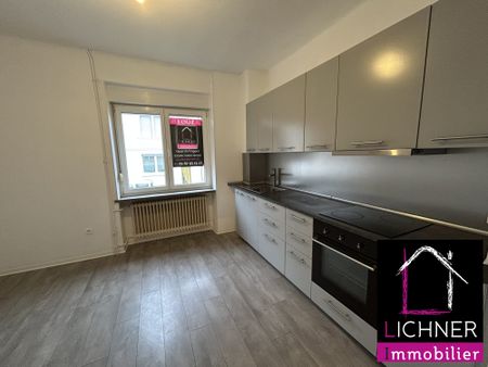Location Appartement 5 pièces 133m² FREYMING MERLEBACH 57800 - Photo 4