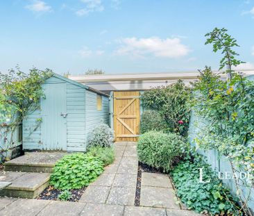 3 bedroom terraced house to rent - Photo 5