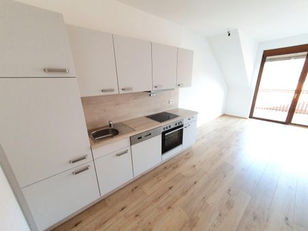Betreutes Wohnen: Geförderte Altbauwohnung mit Balkon - Photo 3