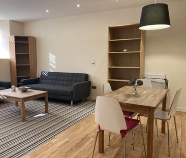 Flat 1, Seion Chapel Ambrose Street - Photo 4