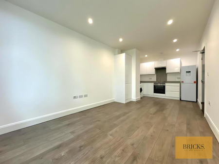 2 bedroom apartment to rent - Photo 2