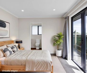 Modern and Low Maintenance - Photo 3