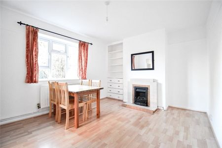 Well presented 3 bedroom semi-detached house to rent just to the north of Cambridge within walking distance of the City centre and local amenities. Rear enclosed garden. GCH. Unfurnished. - Photo 4